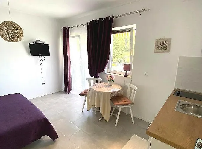 Zile Apartmán *